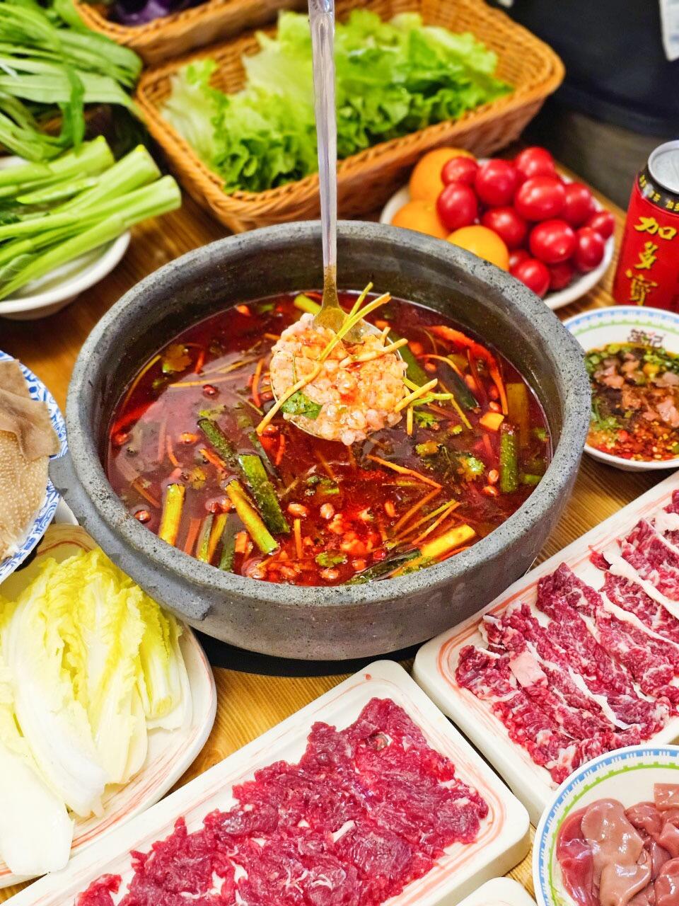 夺夺粉火锅加盟费用是多少？笔记告诉你！